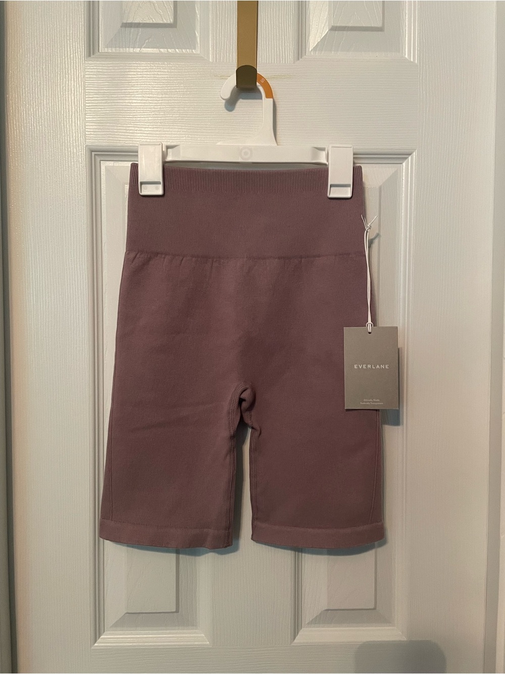Everlane Seamless High Rise Bike Shorts in a Light Purple